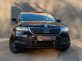 Skoda Karoq Style/ACC/SHZ/PDC/8*FACH/MEMORY - Skoda Gebrauchtwagen in Stuttgart