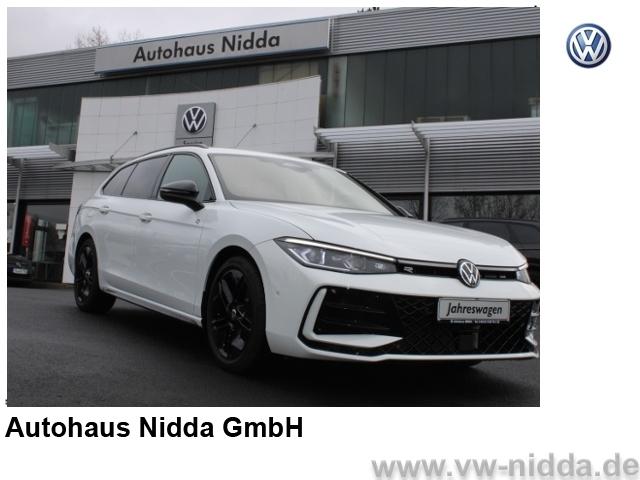 Volkswagen Passat 2.0 TDI R Line BLACK 4M STHZ-AHK-MASSAGE