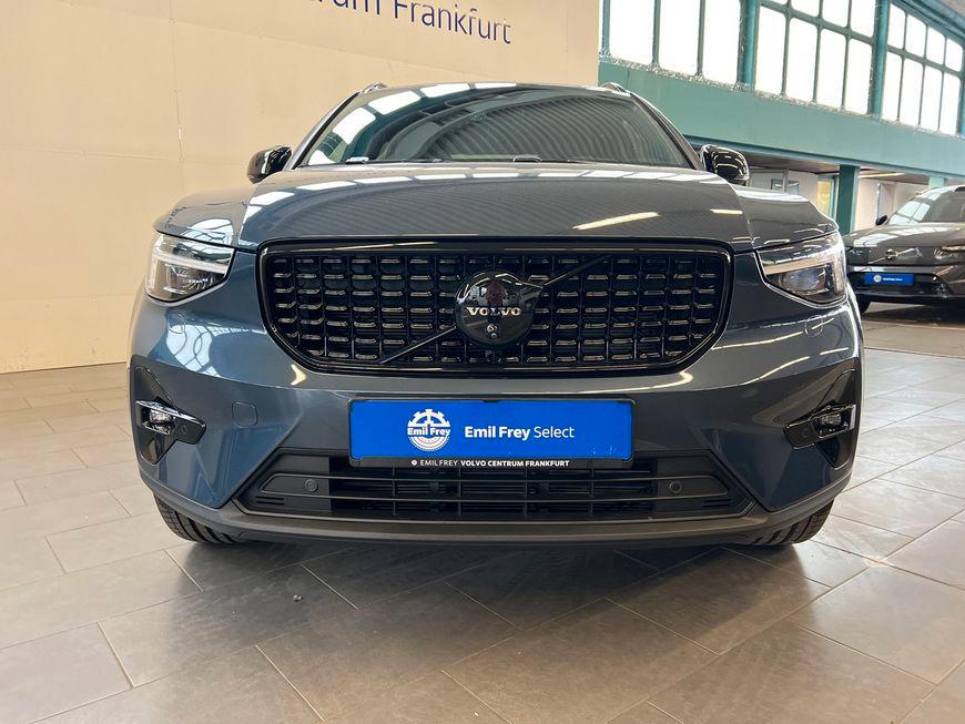 Volvo XC40 B3 Plus Black-Edition DKG Pixel-LED 360° Al