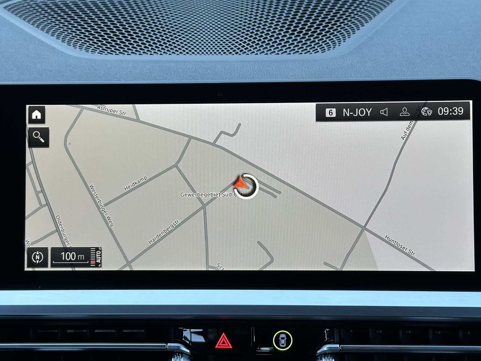 Fahrzeugabbildung BMW 330d Limousine M-Sport NAV+LED+19ZO+LIVE-COCKPIT