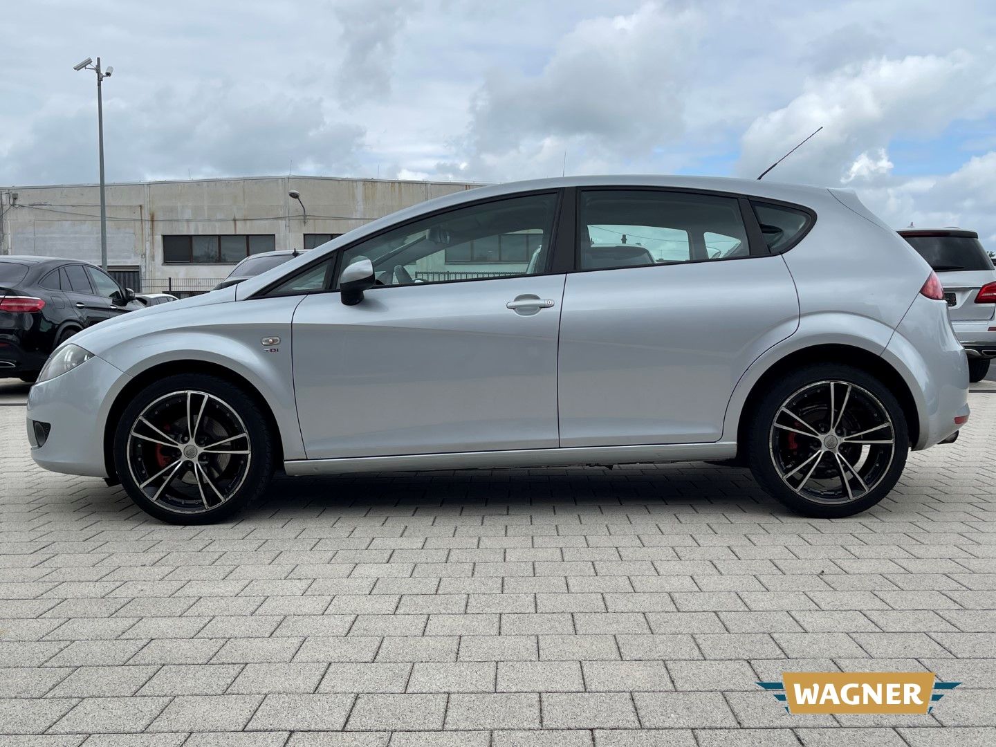 Fahrzeugabbildung SEAT Leon Stylance Style 2.0 TDI DPF Tempomat