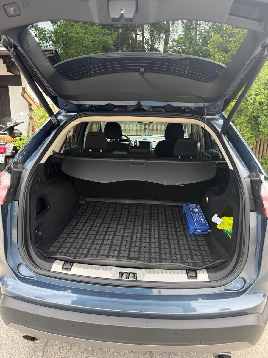 Ford Edge 2,0 l EcoBlue Bi-Turbo 4x4 TITANIUM Aut...