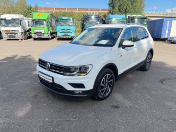 Volkswagen Tiguan - 3
