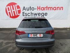 AUDI A3 Sportback 2.0 TDI S-line Sportpaket NavPanACC AUDI A3 Sportback 2.0 TDI S-line Sportpaket NavPanACC