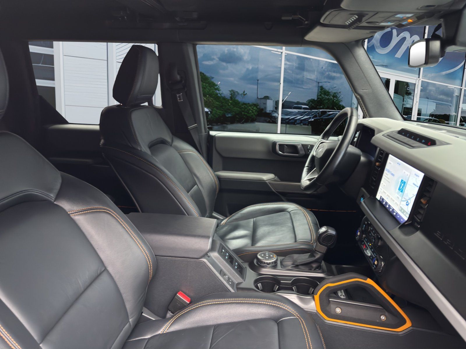 Fahrzeugabbildung Ford Bronco 2.7l EcoBoost V6 Badlands e-4WD #360-Gr