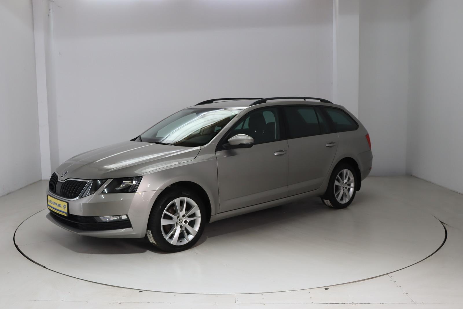 Skoda Octavia Combi 2.0 TDI 4 x4 1. Hand Ambition