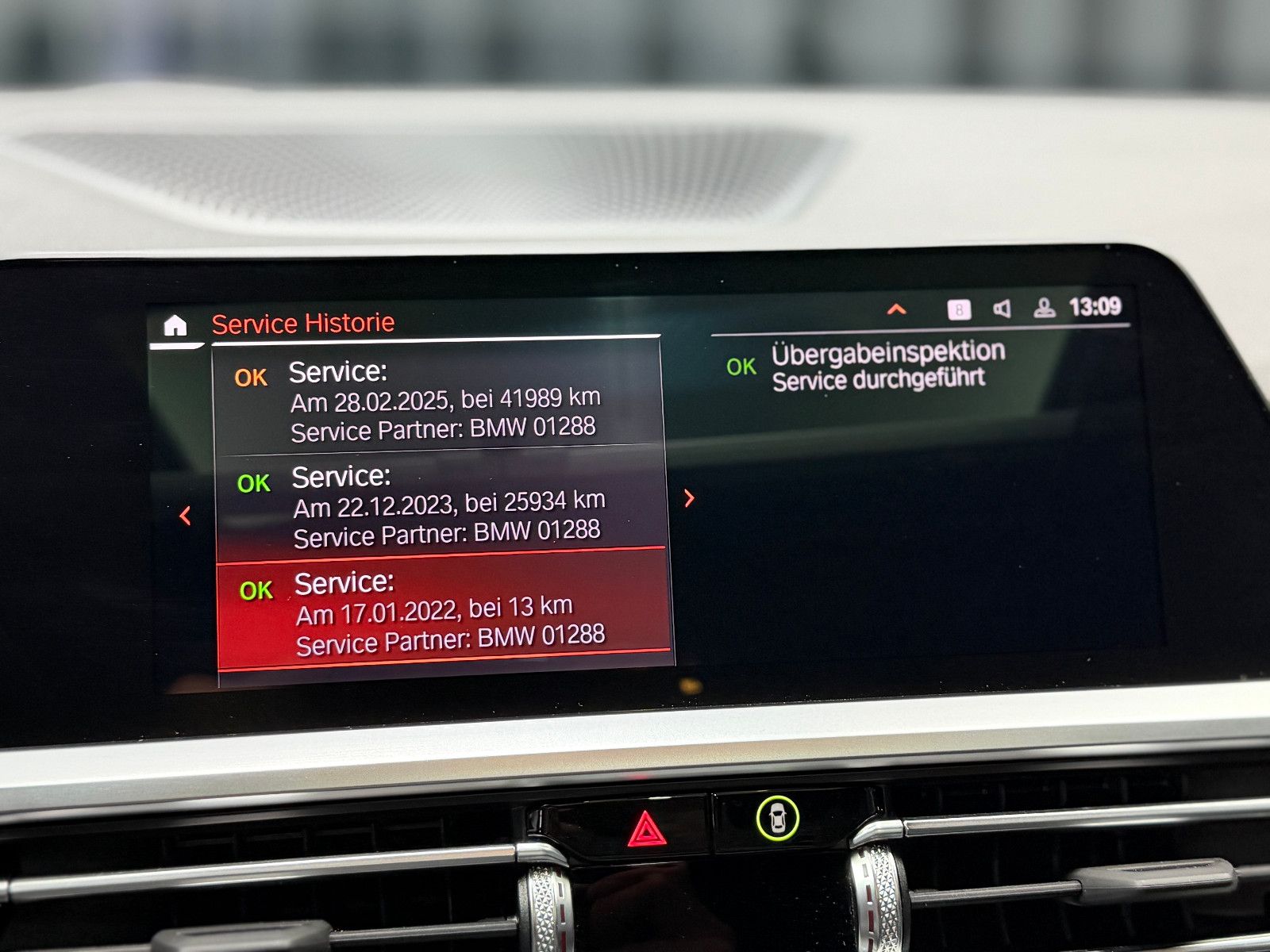 Fahrzeugabbildung BMW BMW M240i xDrive|GRAIL|EVENTURI|M-SItz|LASER|H&K