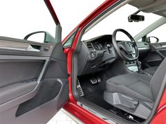 VW Golf Variant 2.0 TDI Alltrack 4Motion