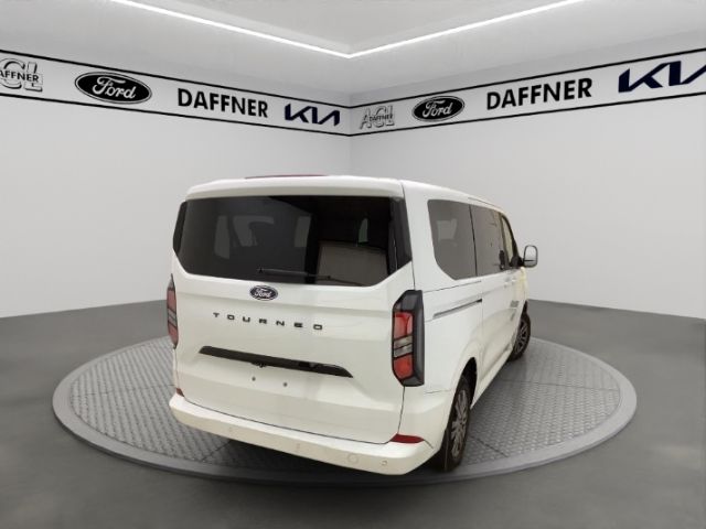 Fahrzeugabbildung Ford Tourneo Custom 320 L1 Titanium FWD totWinkelASS