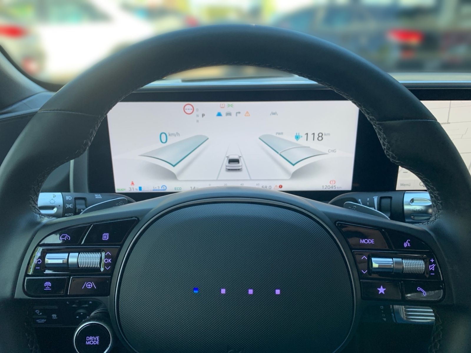 Fahrzeugabbildung Hyundai IONIQ 6 Uniq 77,4 kWh Elektro 4WD