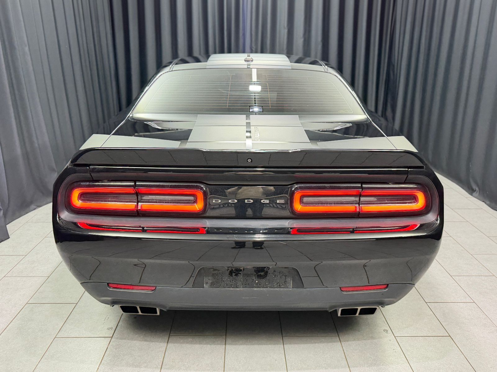 Fahrzeugabbildung Dodge Challenger 5.7 RT|LEDER|NAVI|SCHIEBEDACH|