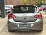 Opel Astra 1.4 Turbo Sport Steuerkettte/TÜV Neu - Opel Astra aus 2011: Turbo