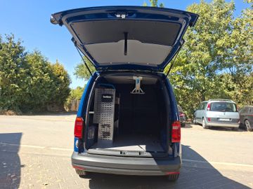 Volkswagen Caddy - 11