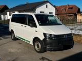 Volkswagen T6 Transporter mit Campingausbau - : Camping