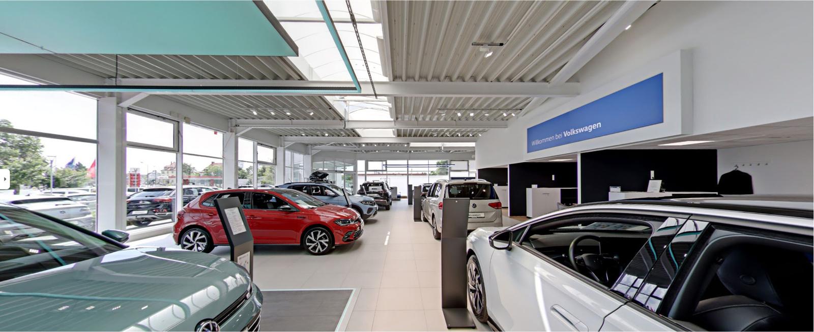 showroom-image-bottom
