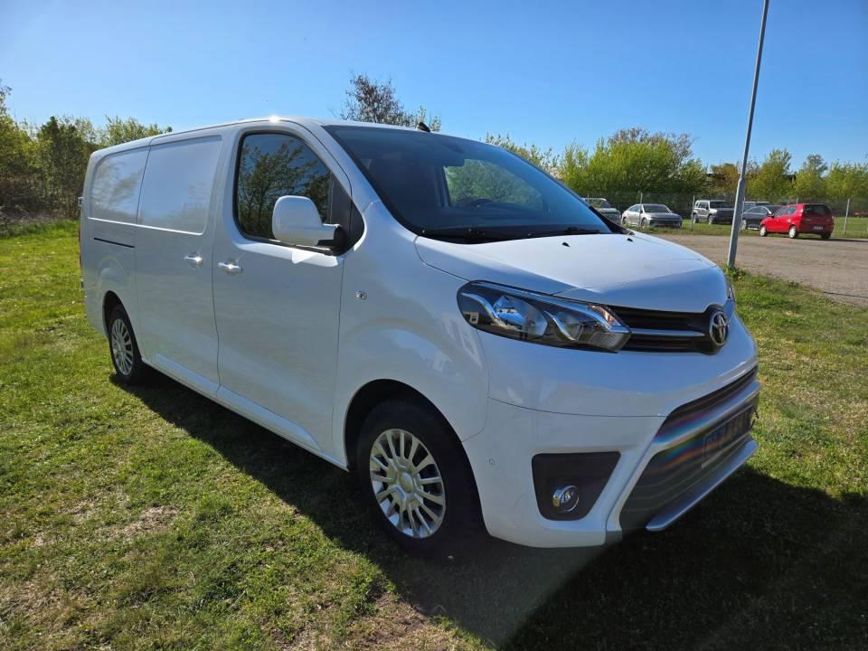 Toyota Proace Electric el.Reichweite(WLTP) 221km