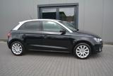 Audi A1 Sportback attraction Service + HU neu - Audi A1: Schwarz