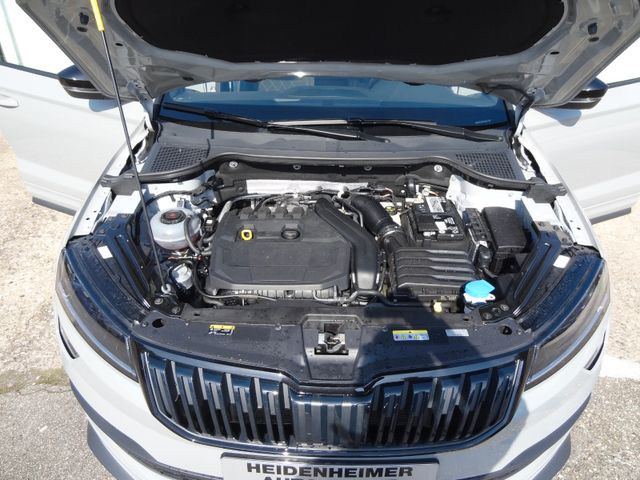 Fahrzeugabbildung Skoda Karoq Sportline/2.Hd/LED/Pano/Virtual/Navi/SitzH