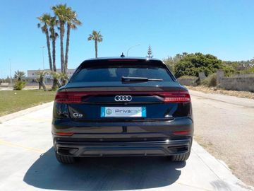 Audi Q8 - 6