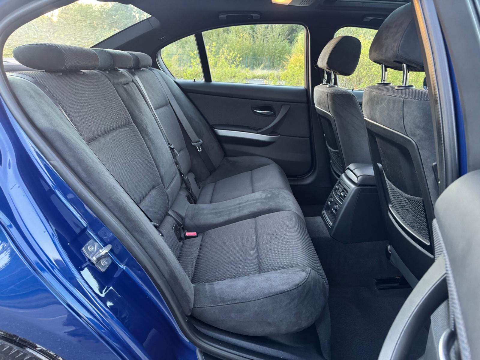 BMW 320i M SPORT 170CH