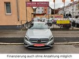 Mercedes-Benz A-Klasse A 180 BlueEfficiency Automatik & Navi - Mercedes-Benz A 180 mit Benzin-Antrieb