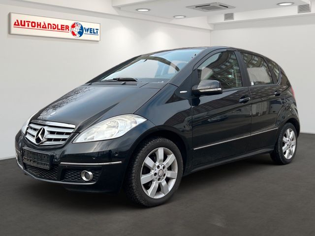 Mercedes-Benz A 200 Avantgarde Automatik AAC SHZ Navi PDC AHK