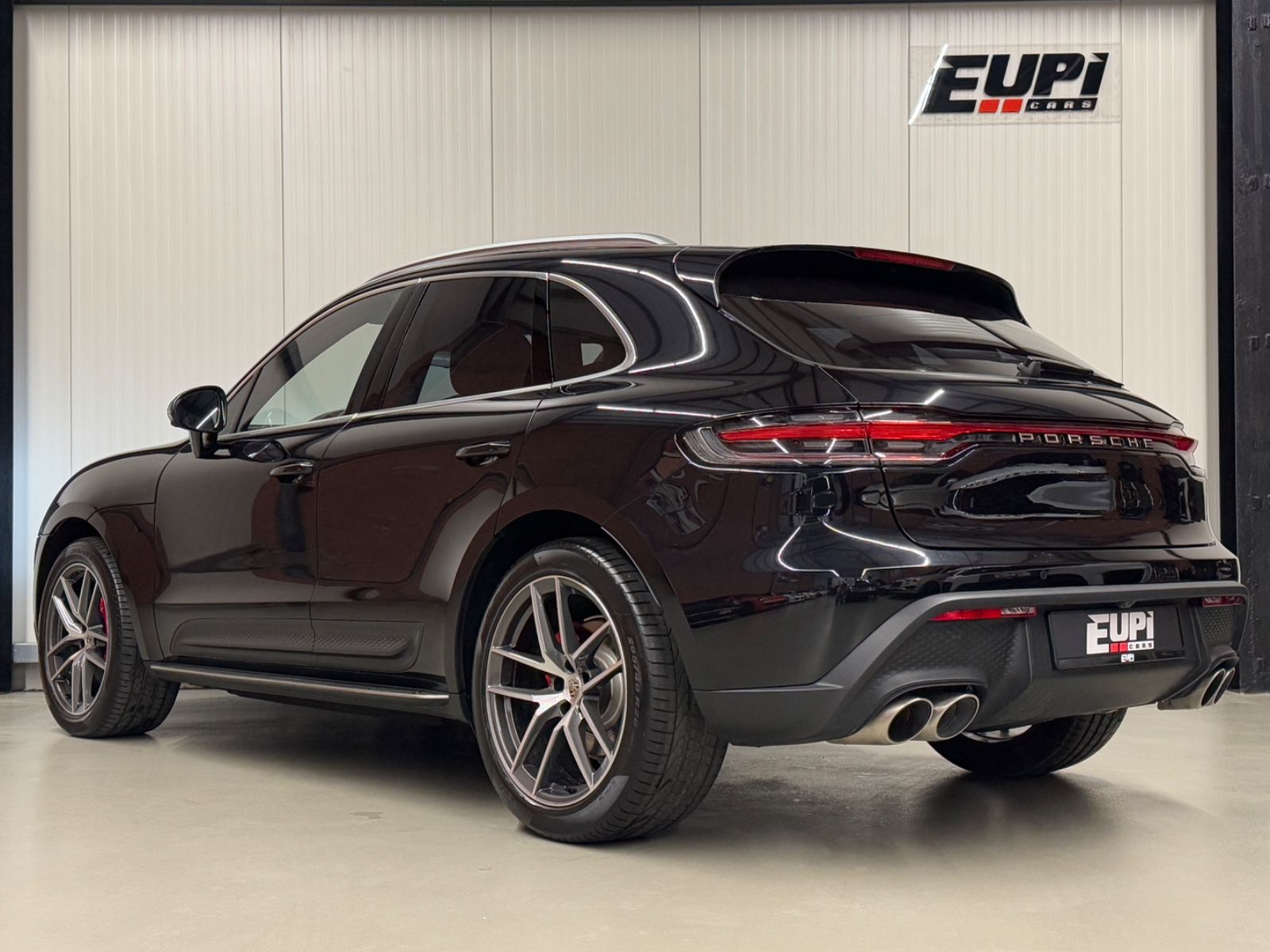 Fahrzeugabbildung Porsche Macan S/Pano/360° Kamera/Luftfed./Bose