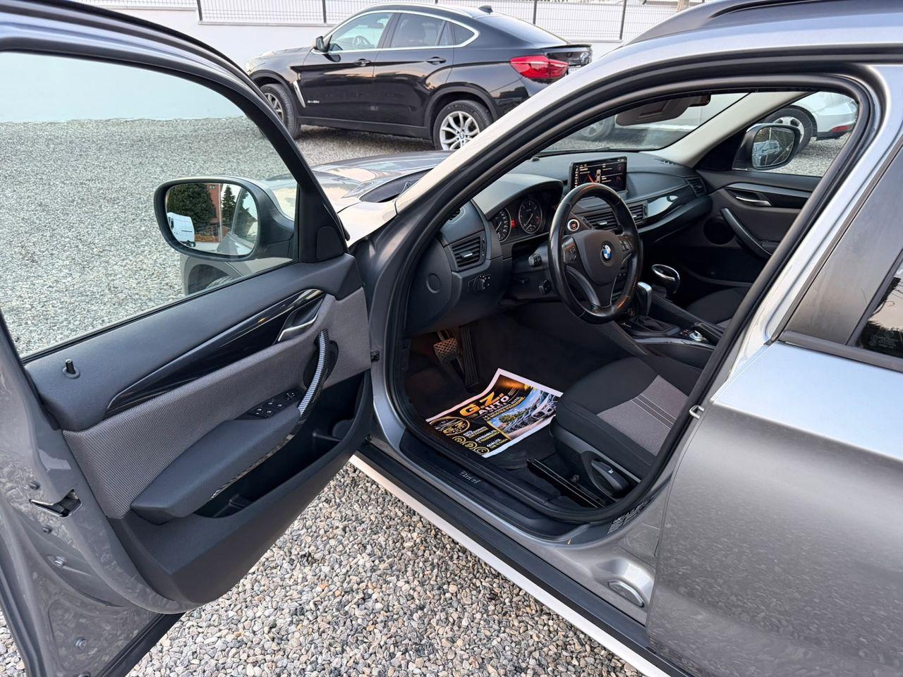 BMW X1 2011 — photo 11
