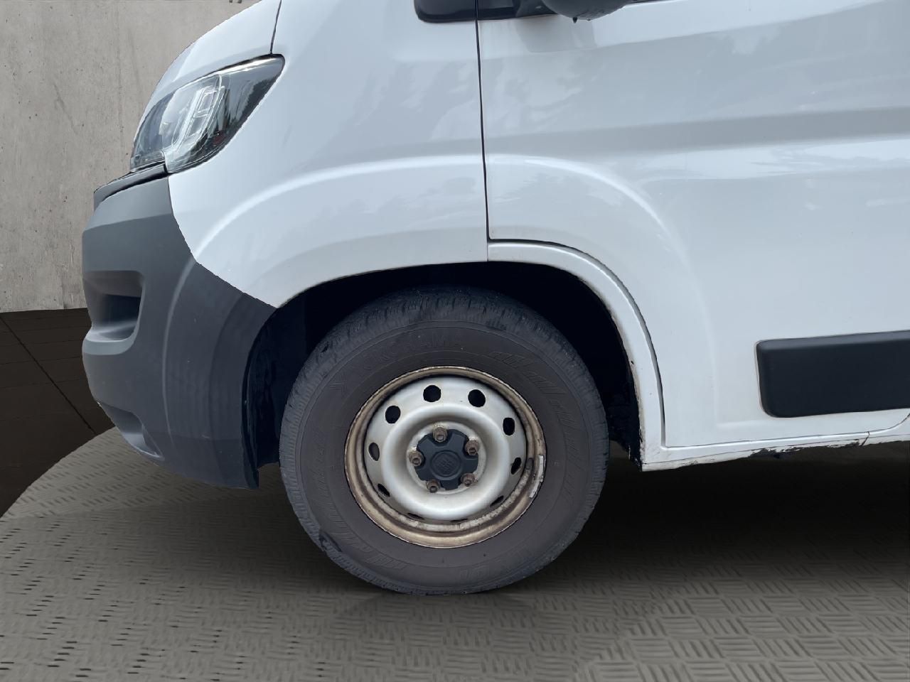 Fahrzeugabbildung Fiat Ducato Grossr.-Kasten 35 140 L4H2 RS: 4035 mm