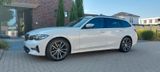 BMW 318d Touring Sport Line LED Navi PDC Shz Tempoma - BMW 318: Weiß, Leder