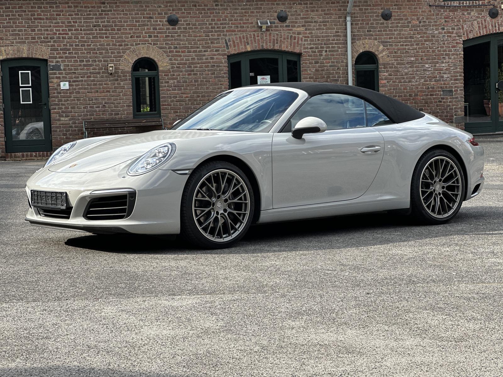Porsche 991 911 Carrera Cabriolet SPORTABGAS-CHRONO*LED*