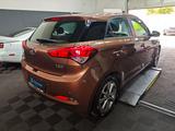 Hyundai i20 1.2 YES! Silver*PDC*SHZ*KLIMA* - gebrauchte Hyundai i20 aus dem Jahr 2016