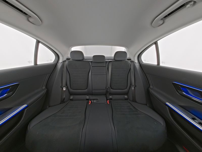 Fahrzeugabbildung Mercedes-Benz C 180 AMG Memory+Totw+Kam+Ambi+WinterPak