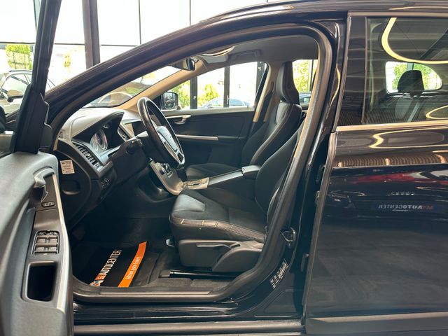 Volvo XC60 Momentum AWD *Xenon*Leder*