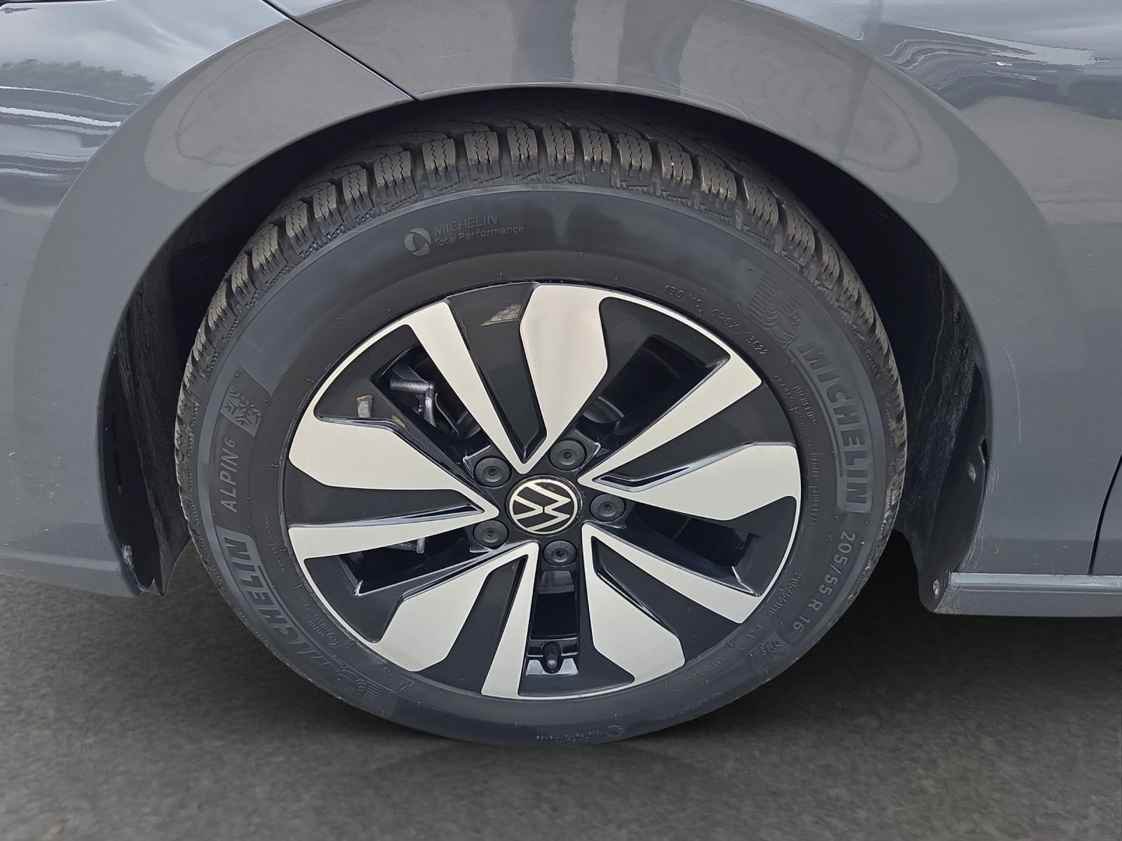 Volkswagen Golf - Bild 13