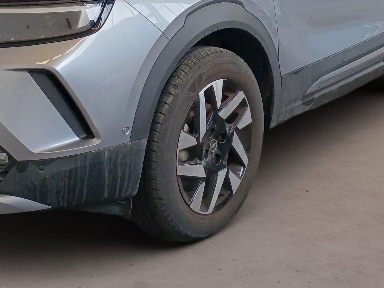Fahrzeugabbildung Opel Mokka ELEGANCE 1.2T NAVI/LED/KAMERA/SPORT/SH/DAB
