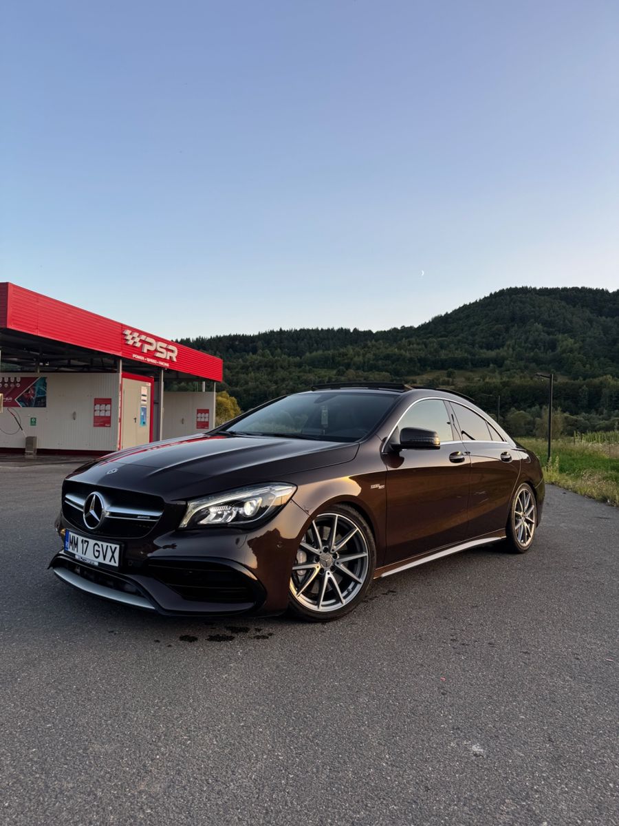 MERCEDES-BENZ CLA 45 AMG Mercedes-AMG CLA 45 4MATIC DCT Me...
