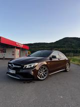 Mercedes-Benz CLA 45 AMG Mercedes-AMG CLA 45 4MATIC DCT Me... - Mercedes-Benz CLA 45 AMG: Coupe