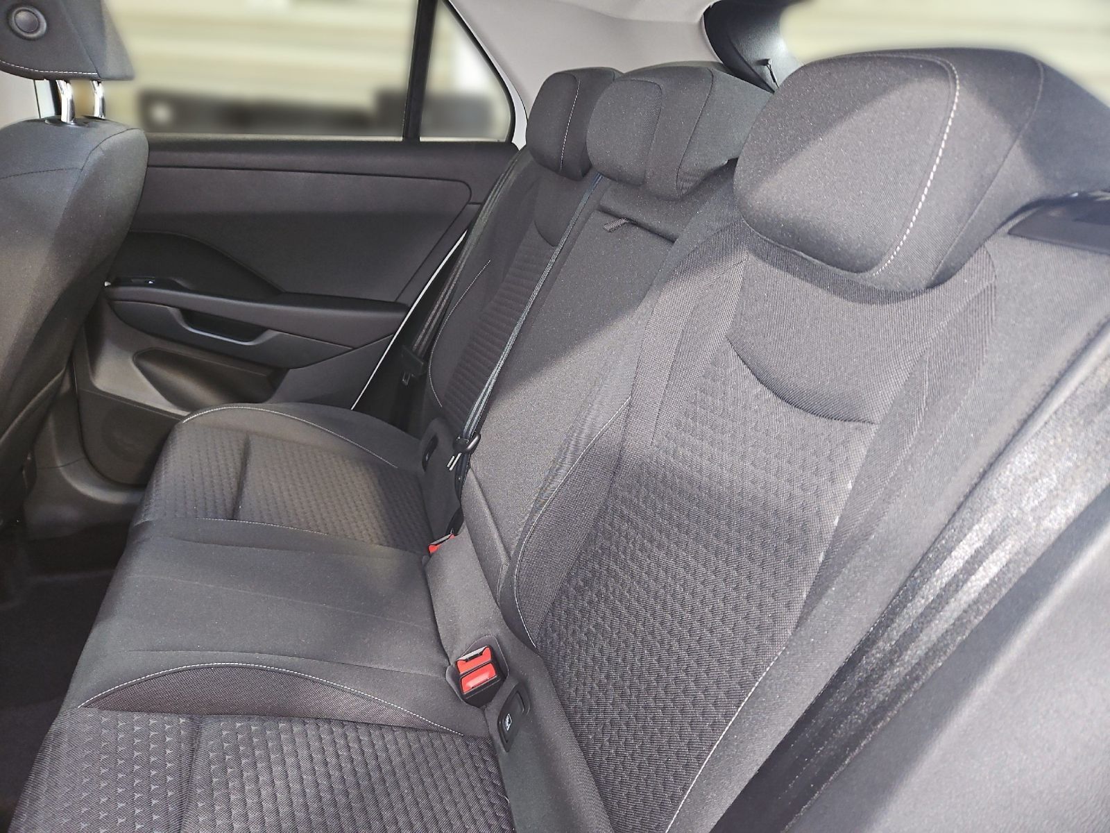 Volkswagen T-Roc - Bild 10