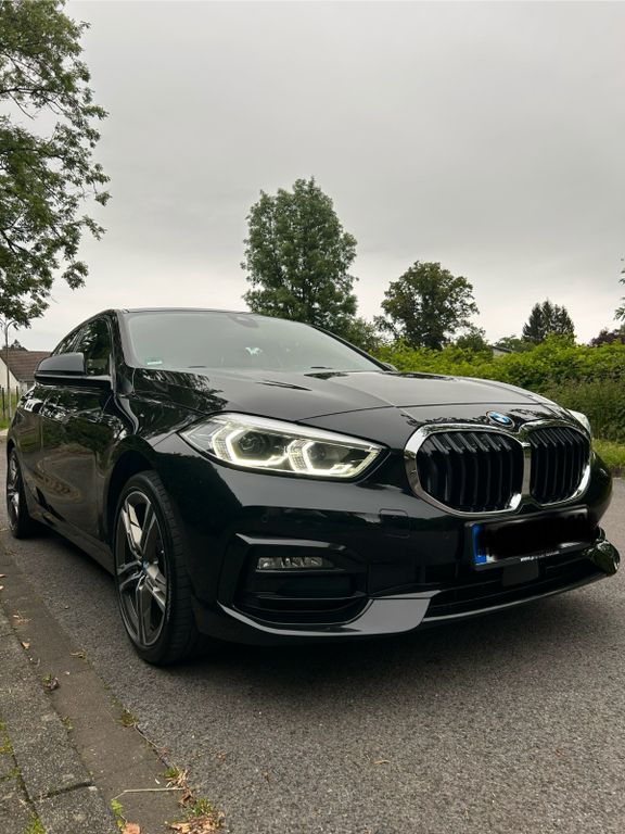 Image of BMW 118