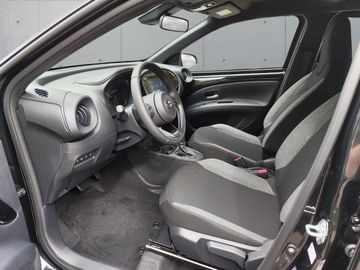 Toyota Aygo (X) - 8