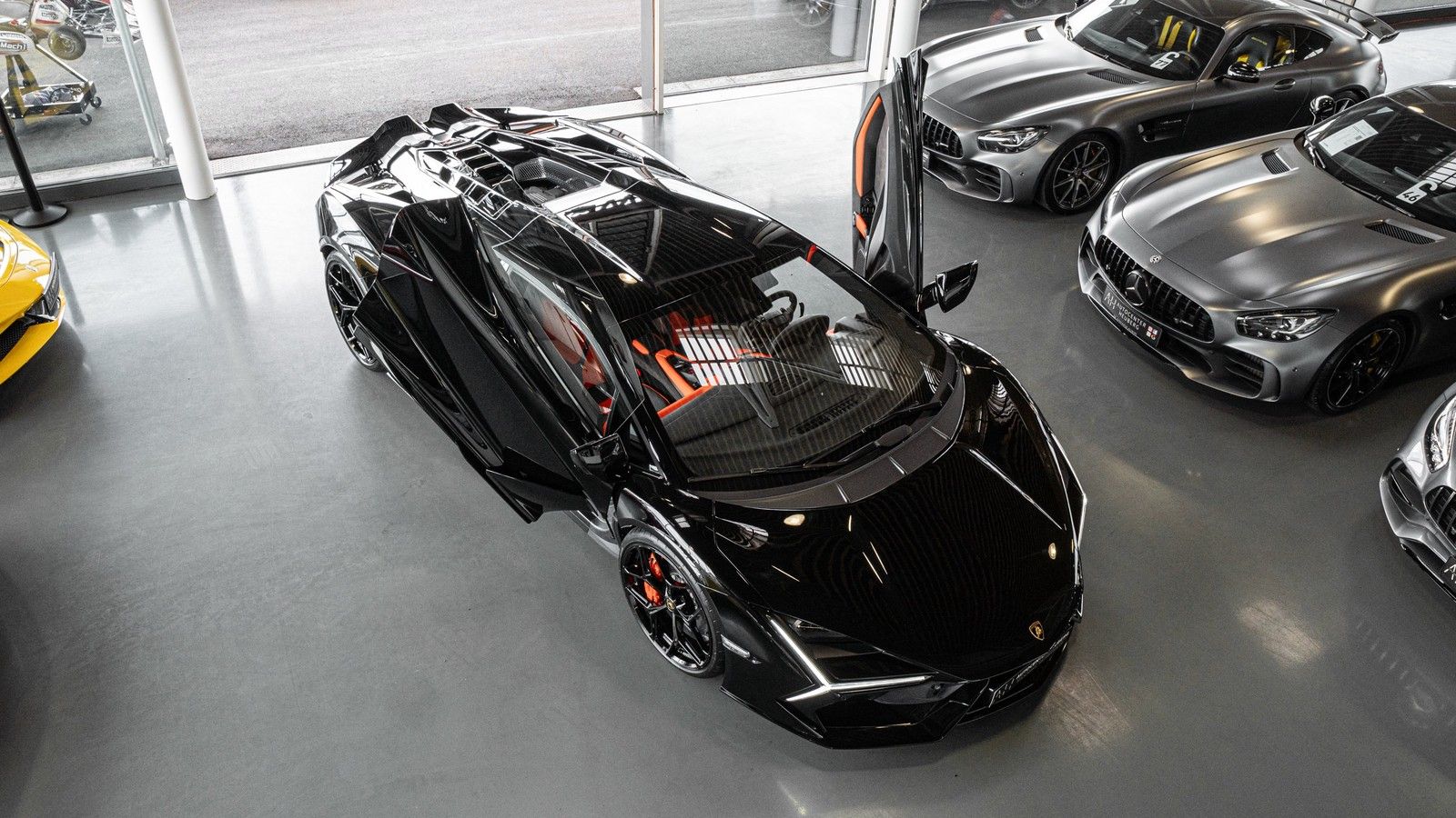 Lamborghini Revuelto Carbon | Sonus Faber | PASSENGER DISPLA imagem 3