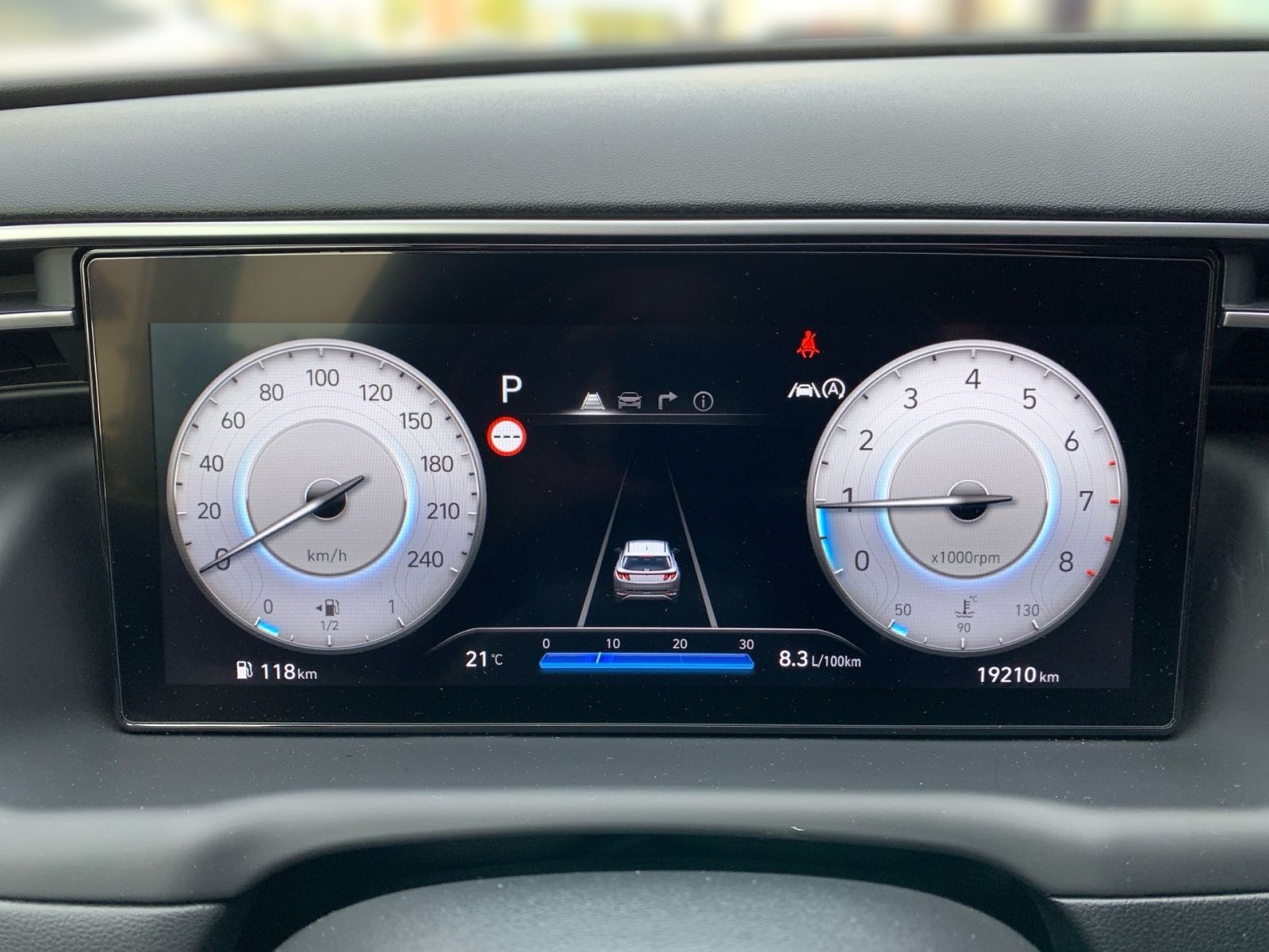 Fahrzeugabbildung Hyundai TUCSON 1.6 T-GDI 7-DCT Trend Mild-Hybrid Navi LE