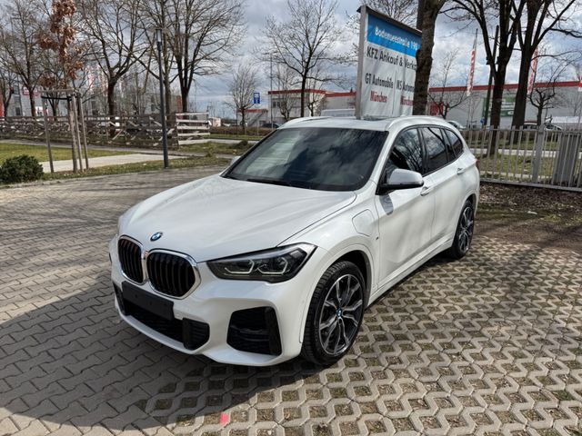 BMW X1 xDriv 25 e MSport*Panorama*Kamera*Head Up*ACC