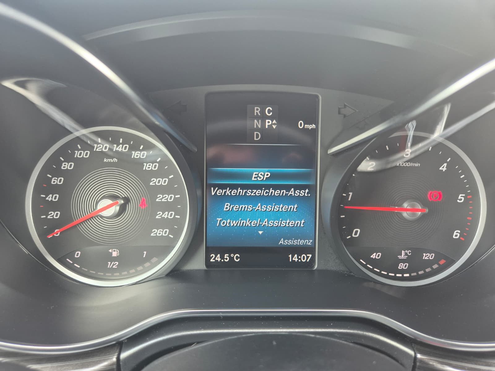 Fahrzeugabbildung Mercedes-Benz V 250 d AVANTGARDE extralang LEDER*LED*BUR*DISTR