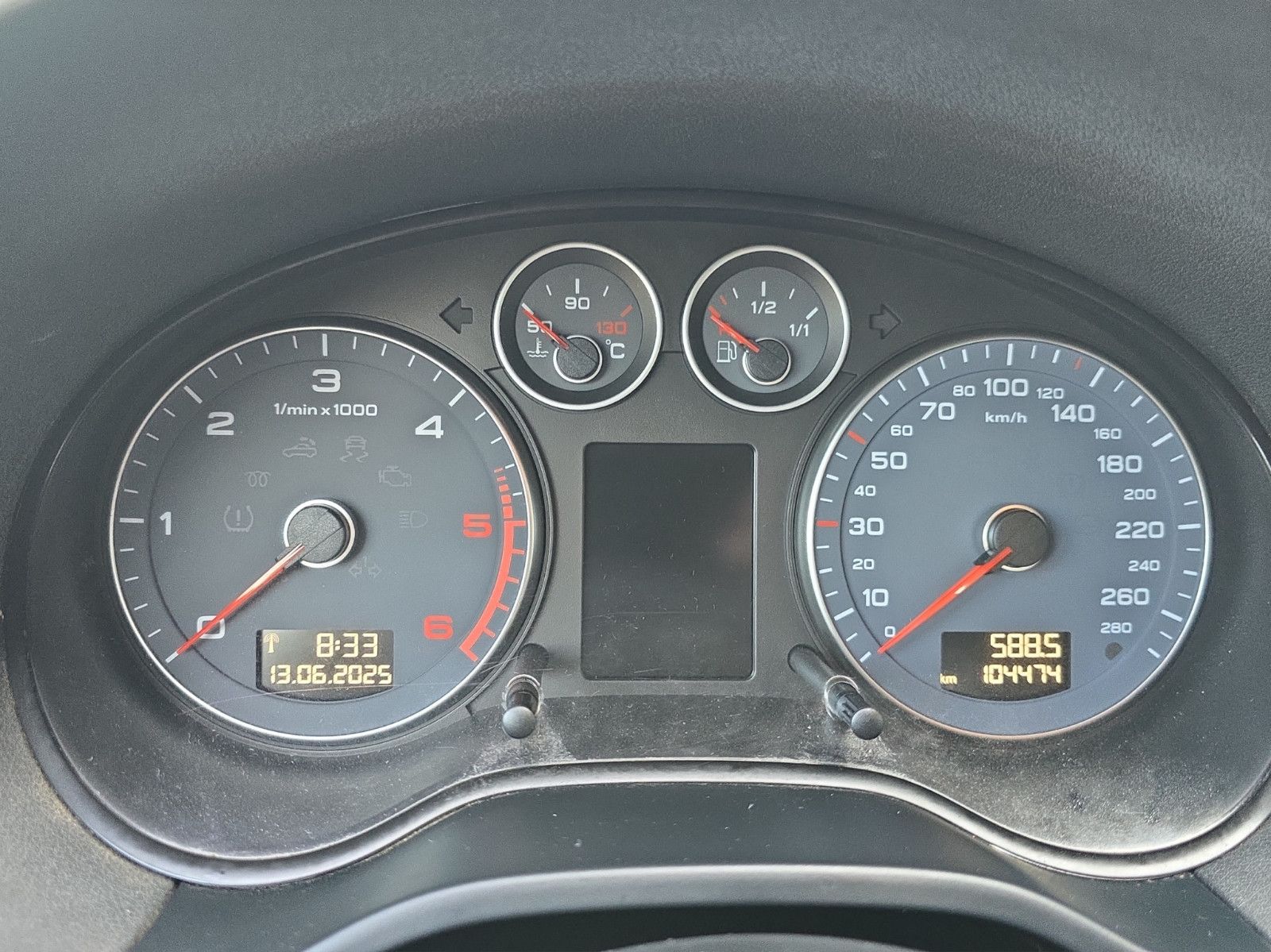 Fahrzeugabbildung Audi A3 Sportback 2.0 TDI AUS 1.HAND/AHK/KLIMA