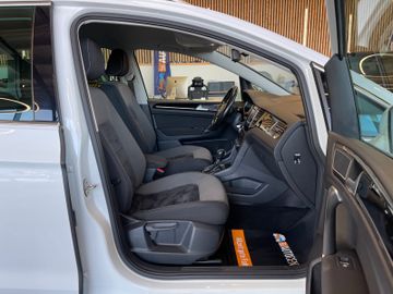 Volkswagen Golf Sportsvan *PDC*AHK*ACC*NAVI*SHZ*MFL*