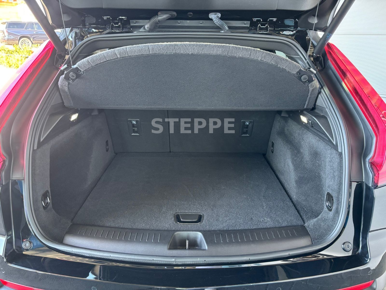 Cadillac XT4 Luxury AWD 350T AHK, KAMERA, 1.Hd.Unfallfrei