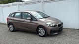 BMW 216 Active Tourer Automatik Navi SHZ Kamera AHK - BMW 216 mit Anhängerkupplung