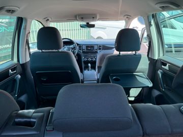 Volkswagen Golf - 12